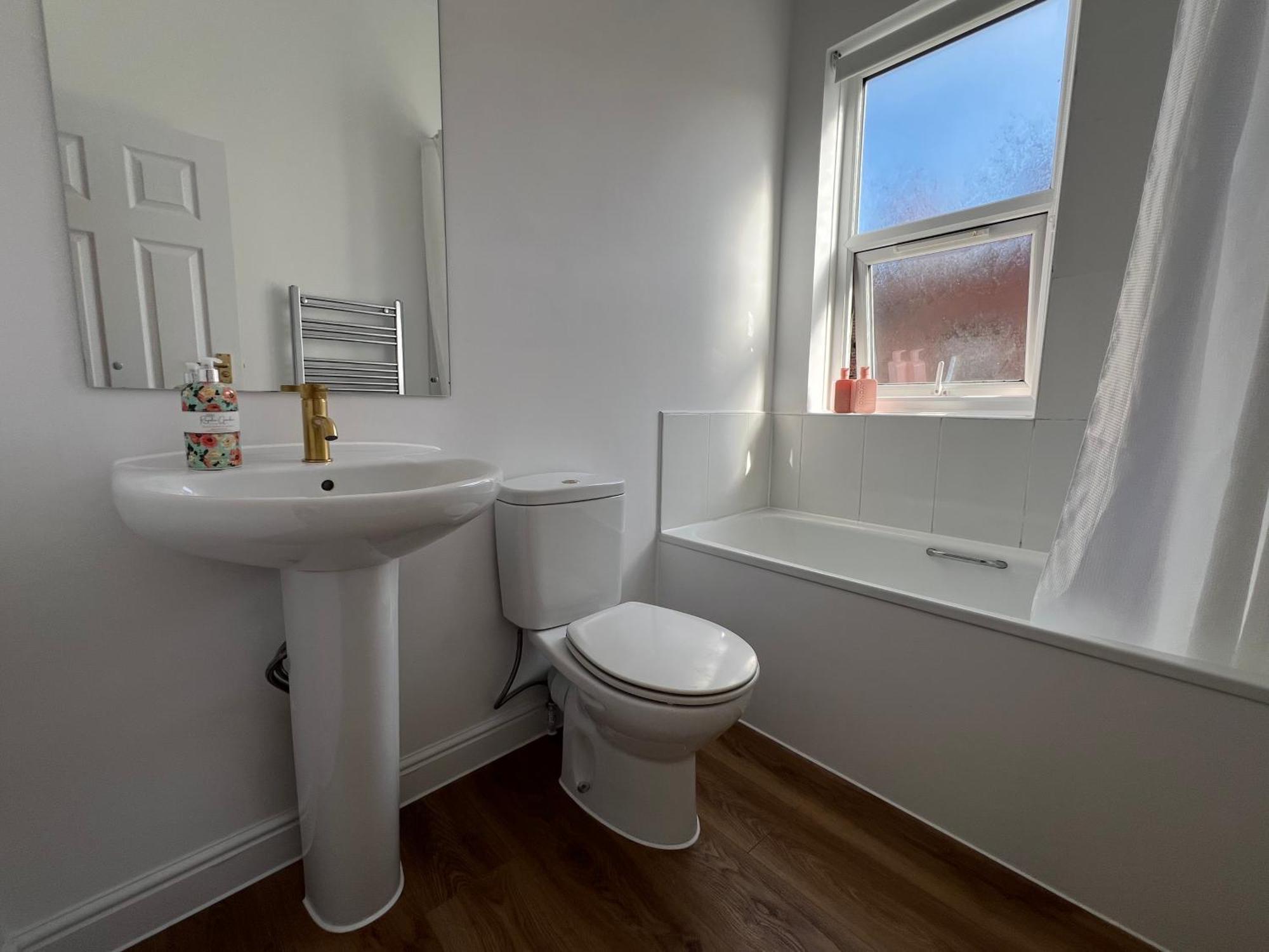 Coco House - 3 Bedrooms * Liverpool